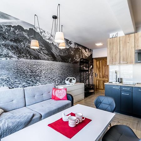 Aparthost Apartament Wyjatkowe 코스실리스코 외부 사진