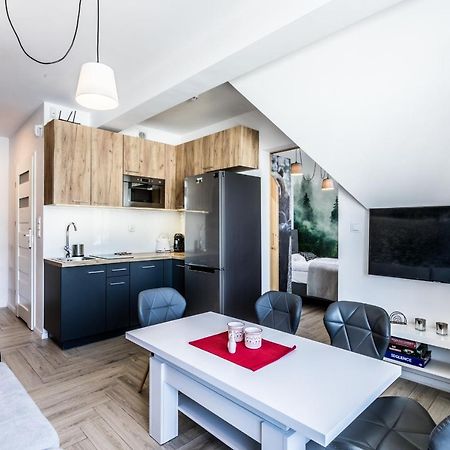 Aparthost Apartament Wyjatkowe 코스실리스코 외부 사진